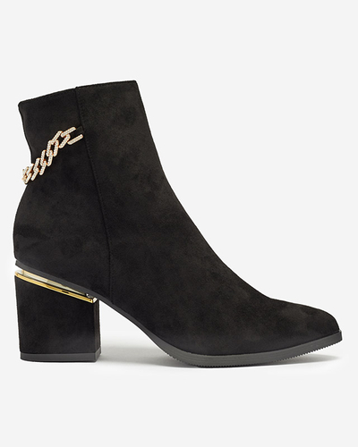 Černé dámské kozačky na jehle s řetízkem Bellami- Obuv