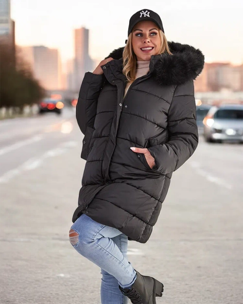 Жіноча стьобана зимова куртка Royalfashion