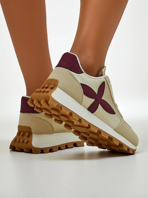 Royalfashion Жіночі спортивні кросівки на товстій підошві Aloqa