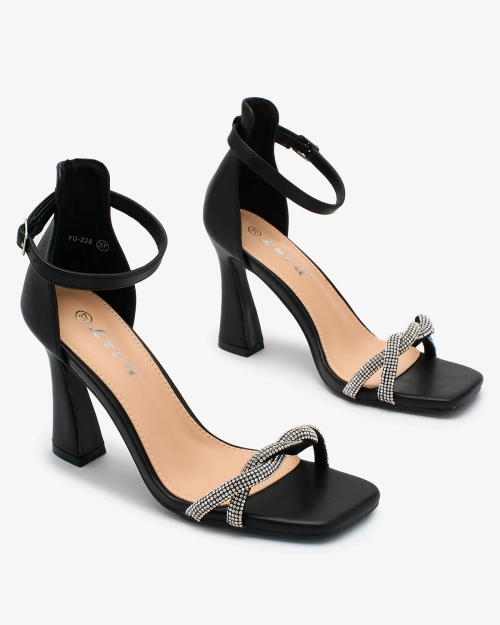 Royalfashion Чорні жіночі босоніжки Sparkle Step з цирконами