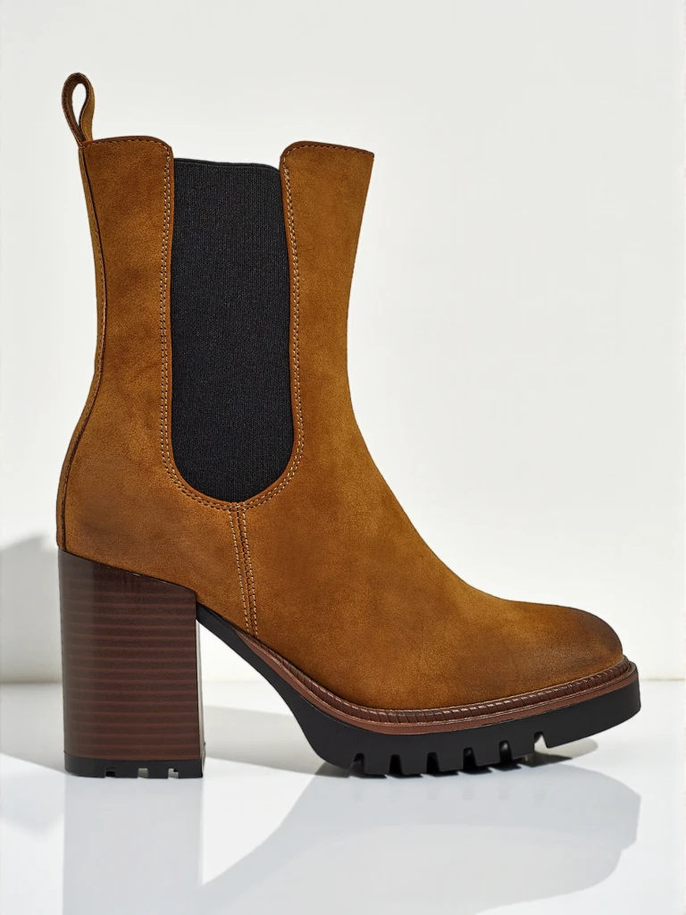 Dámské kotníkové boty Soreya z eko semiše na sloupku