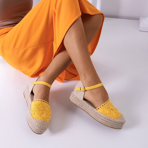 Жовті босоніжки на платформі Ritisa