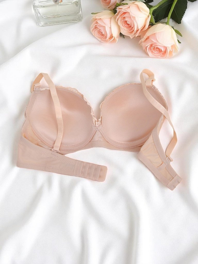 Royalfashion Dámská push-up podprsenka s krajkou Sensuelle Lift