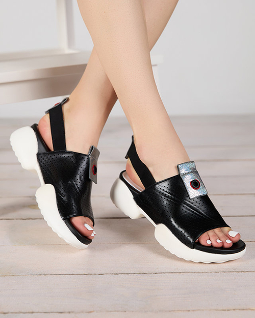 Чорні жіночі сандалі з екошкіри Pueshi - взуття