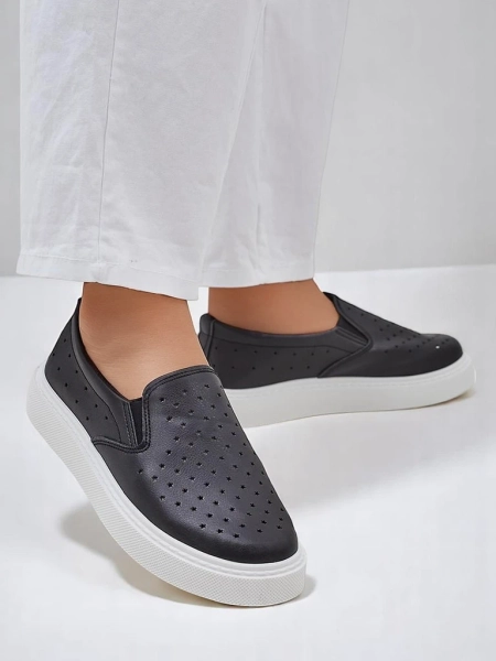 Royalfashion Perforované dámské slip-on boty Emayla
