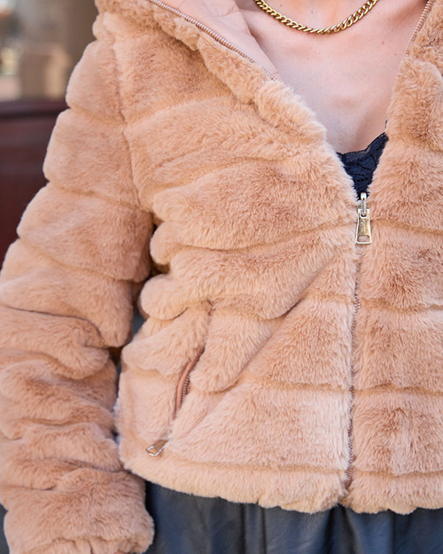 Royalfashion Двостороння жіноча куртка з хутром світло-коричневого кольору