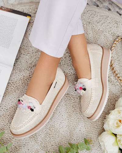 Royalfashion Mokasíny s barevnými kamínky Restea