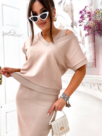 Royalfashion Жіночий комплект з топом, що оголює, та сукнею до коліна