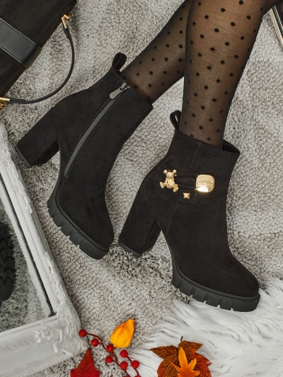 Dámské kotníkové boty eko semišové na sloupku Bearr