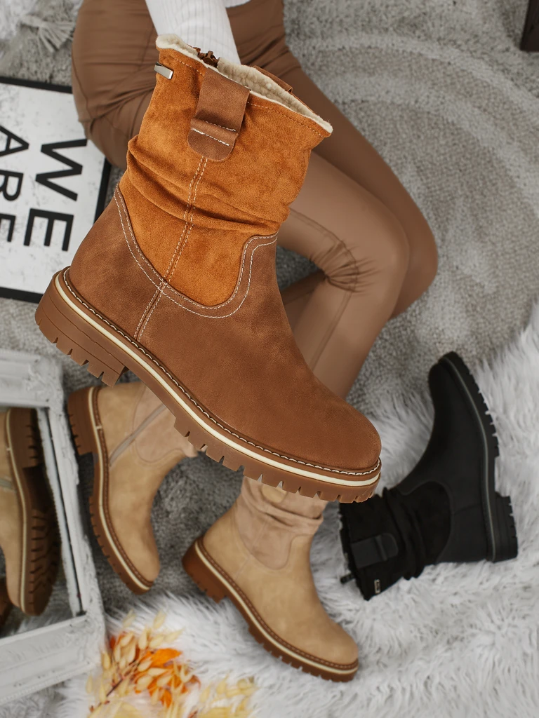 Vyšší dámské eko semišové kotníkové boty Liora