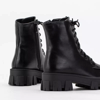 OUTLET Černé dámské kabelky na plochém podpatku Sinila - Obuv