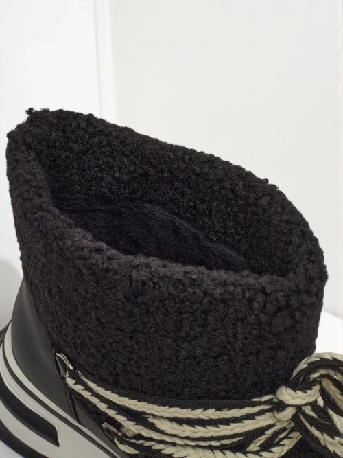 Черевики a'la снігоходи жіночі з хутром Verruna