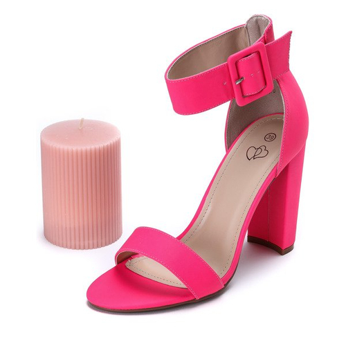 Różowe neonowe sandałki na słupku Katiea - Obuwie