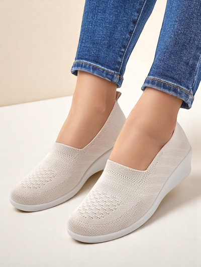 Royalfashion Dámské loafers na nízkém klínu Epoles