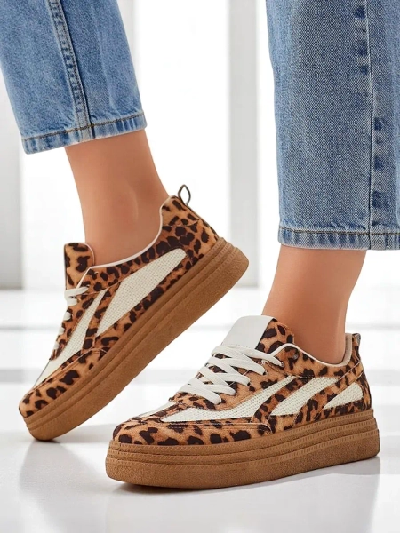 Royalfashion Жіночі спортивні кросівки Detti