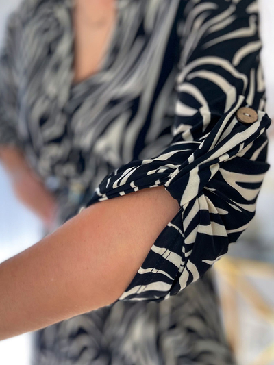 Royalfashion Dámská dlouhá tunika oversize se vzorem a'la zebra