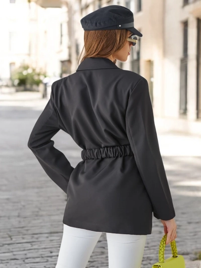 Royalfashion Dámská bunda s páskem a dekorační květinou