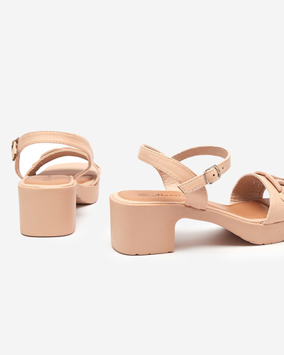 OUTLET Béžové dámské sandály na sloupku Frokio - Obuv