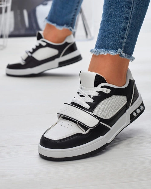 Жіночі спортивні кросівки біло-чорного кольору Xirrat- Footwear