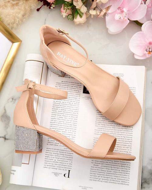 Royalfashion Жіночі босоніжки на шпильці Zeye