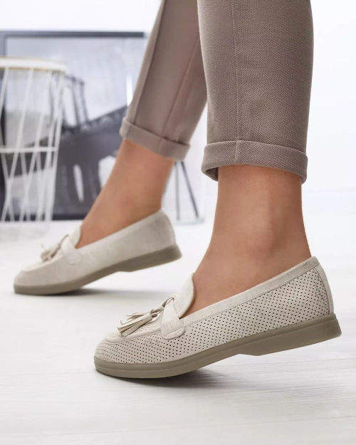 Кремові жіночі мокасини з декором Parffes- Footwear