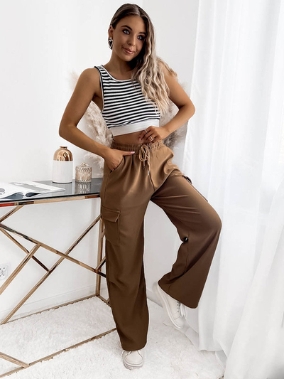 Dámské široké kalhoty a'la cargo ve velbloudí barvě - Oblečení