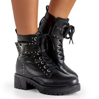 Černé tašky s tryskami Valica - Obuv