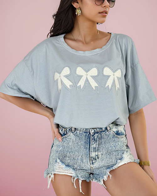 Royalfashion Жіноча футболка з нашивкою з бантом