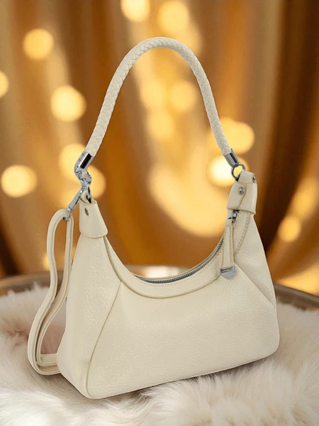 Royalfashion Malá dámská kabelka z eko kůže s ozdobným pásečkem Lacquea