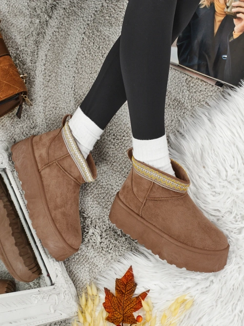 Короткі жіночі черевики a'la снігоходи Nymeria