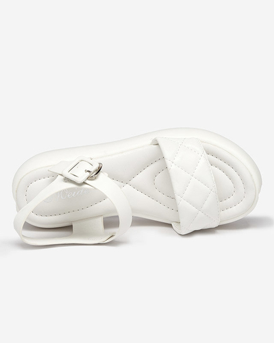 Dámské prošívané sandály na klínku z eko kůže v bílé barvě Baloui. Obuv