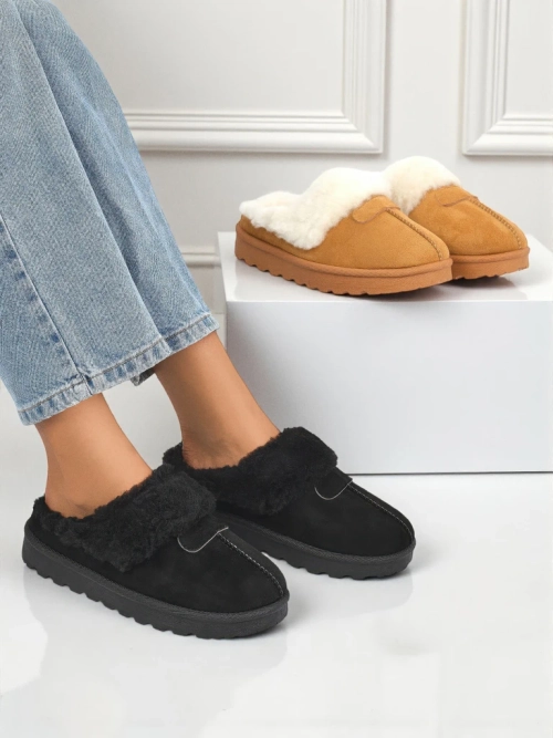 Короткі жіночі черевики a'la снігоходи з хутром Velour Fang