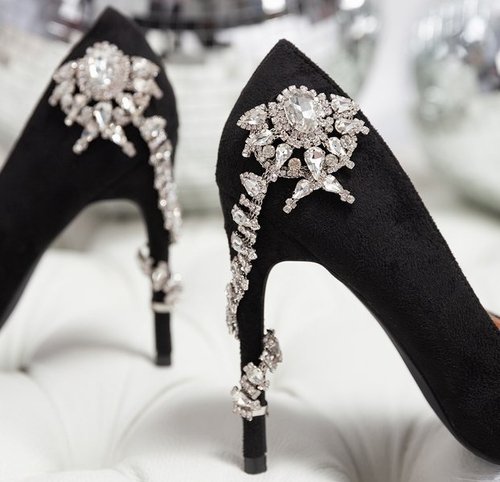 Чорні шпильки з орнаментом Габріель - Взуття 1