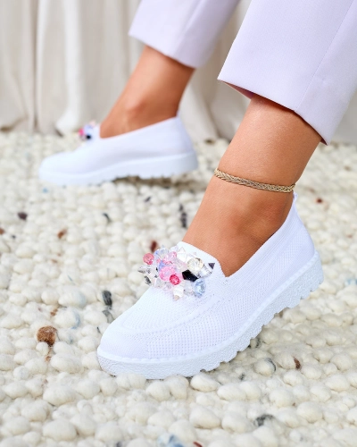 Royalfashion Білі жіночі декоровані напівшльопанці Enweta