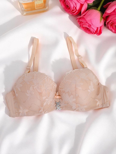 Royalfashion Dámská push-up podprsenka s krajkou Sensuelle Lift
