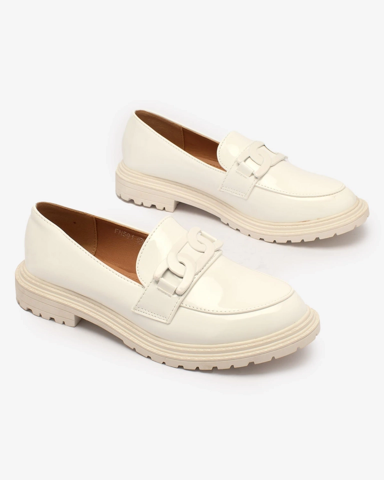 Royalfashion Bílé lakované mokasíny pro ženy Dafench