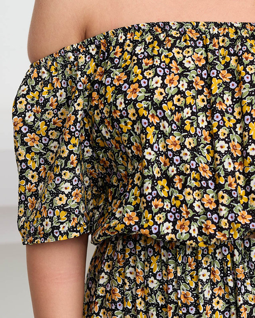 Жіноча чорна коротка літня сукня з різнокольоровими квітами - Одяг