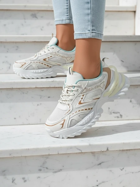 Royalfashion Dámské sportovní sneakers na silnější podešvi Nettes