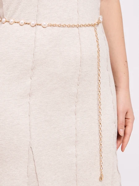 Ozdobný dámský pásek