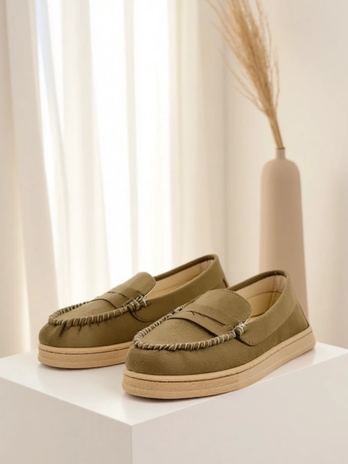 Royalfashion Класичні жіночі мокасини Carollese