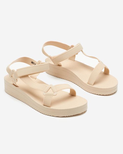 Бежеві жіночі босоніжки на плоскому каблуці Ostoy-Shoes