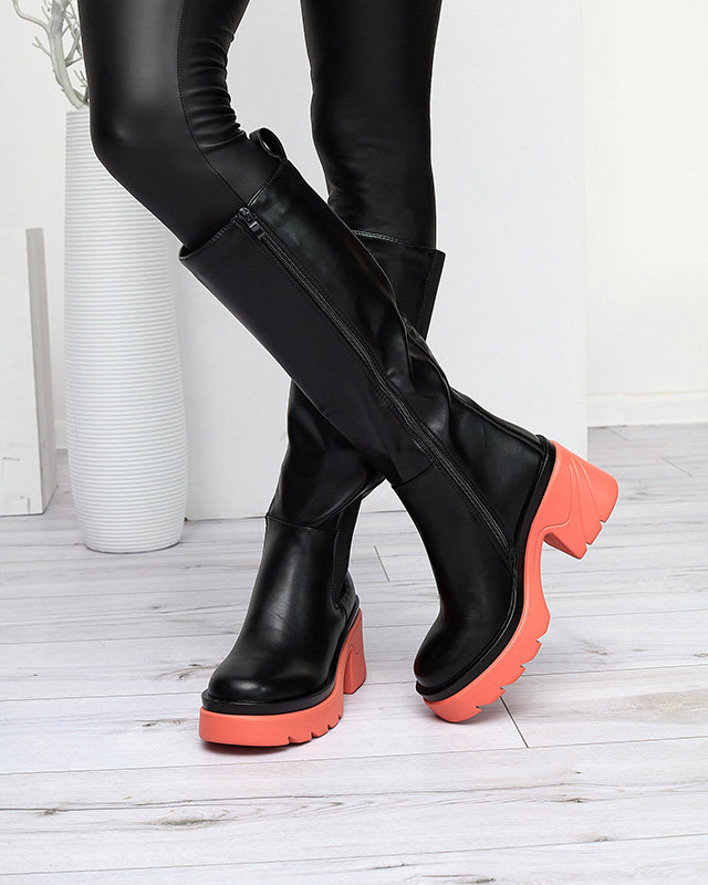 Černé dámské kozačky na masivní korálové podrážce Beris - Footwear