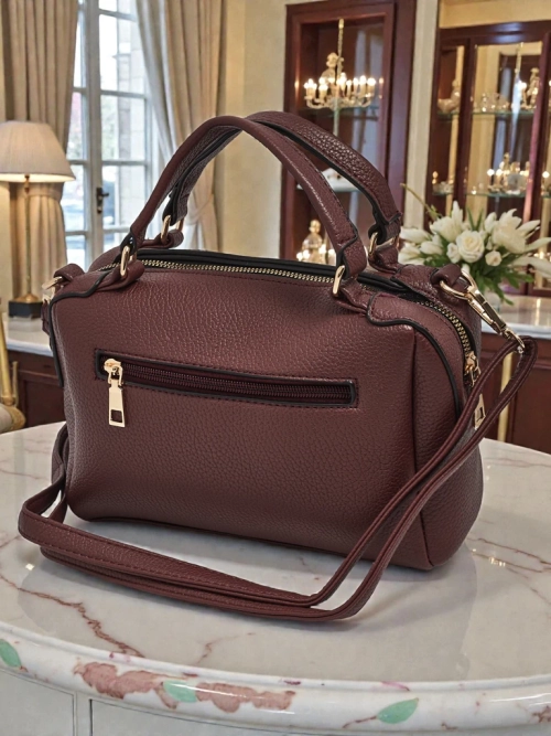 Маленька жіноча сумочка з екошкіри Oleffa