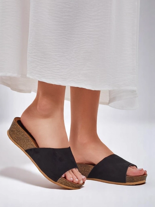 Royalfashion Жіночі сандалі на низькому каблуці Maderas