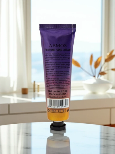 Parfémovaný krém na ruce hydratační Pink Temptation