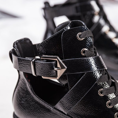 Černé lakované kotníkové boty Ivone - Boty 1