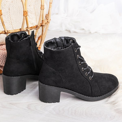 Чорні ботильйони на вищій стійці Nemesis - Взуття