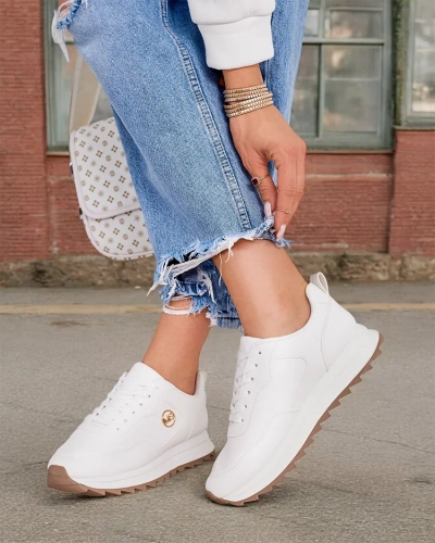 Жіночі кросівки Royalfashion Borumo