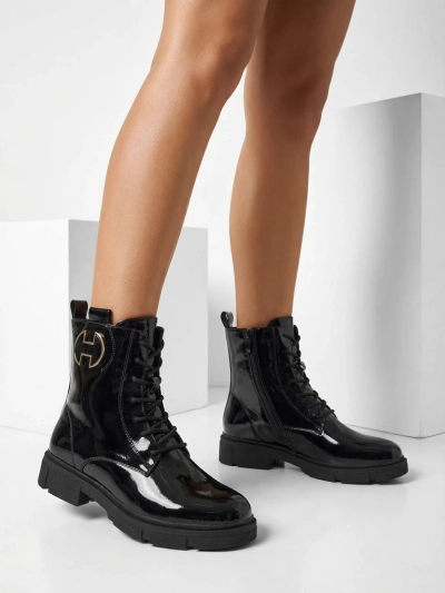 Lakované šněrovací dámské boty Kalen