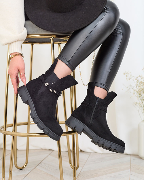 Чоботи жіночі Royalfashion чорні з декоративним ремінцем Dafflo
